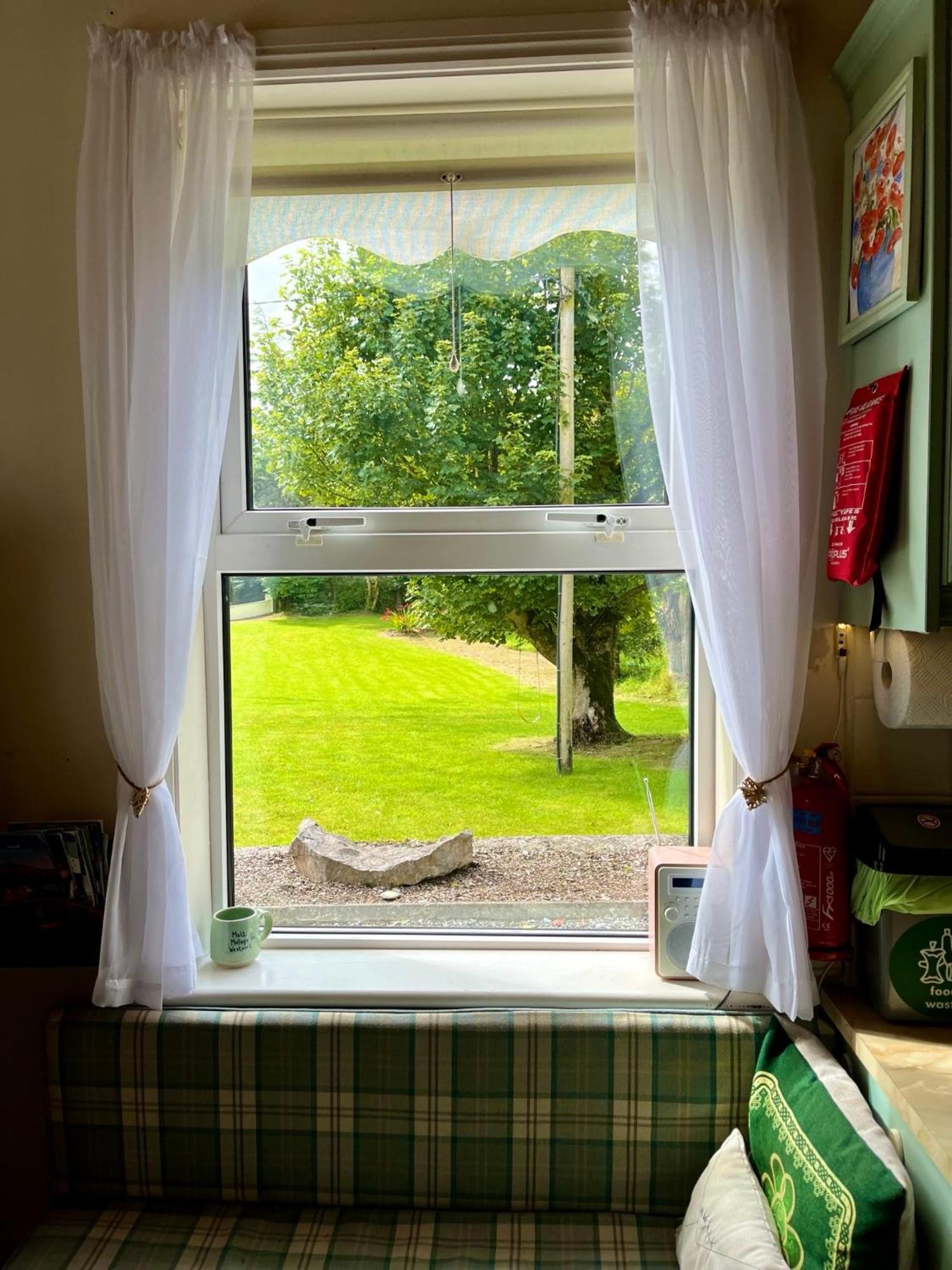 Birch Tree Cottage Westport Exterior photo